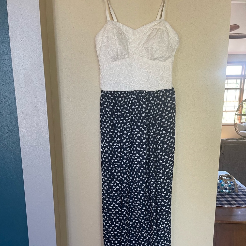 Summer Maxi - Picture 2 of 3